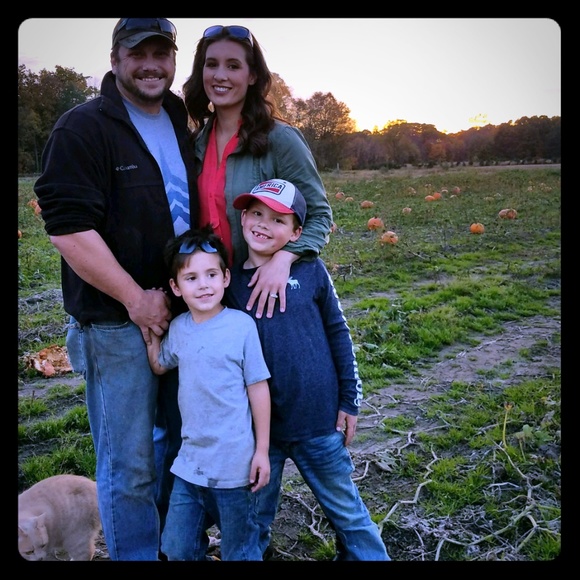 Meet your Posher, Chelsea - Picture 1 of 4